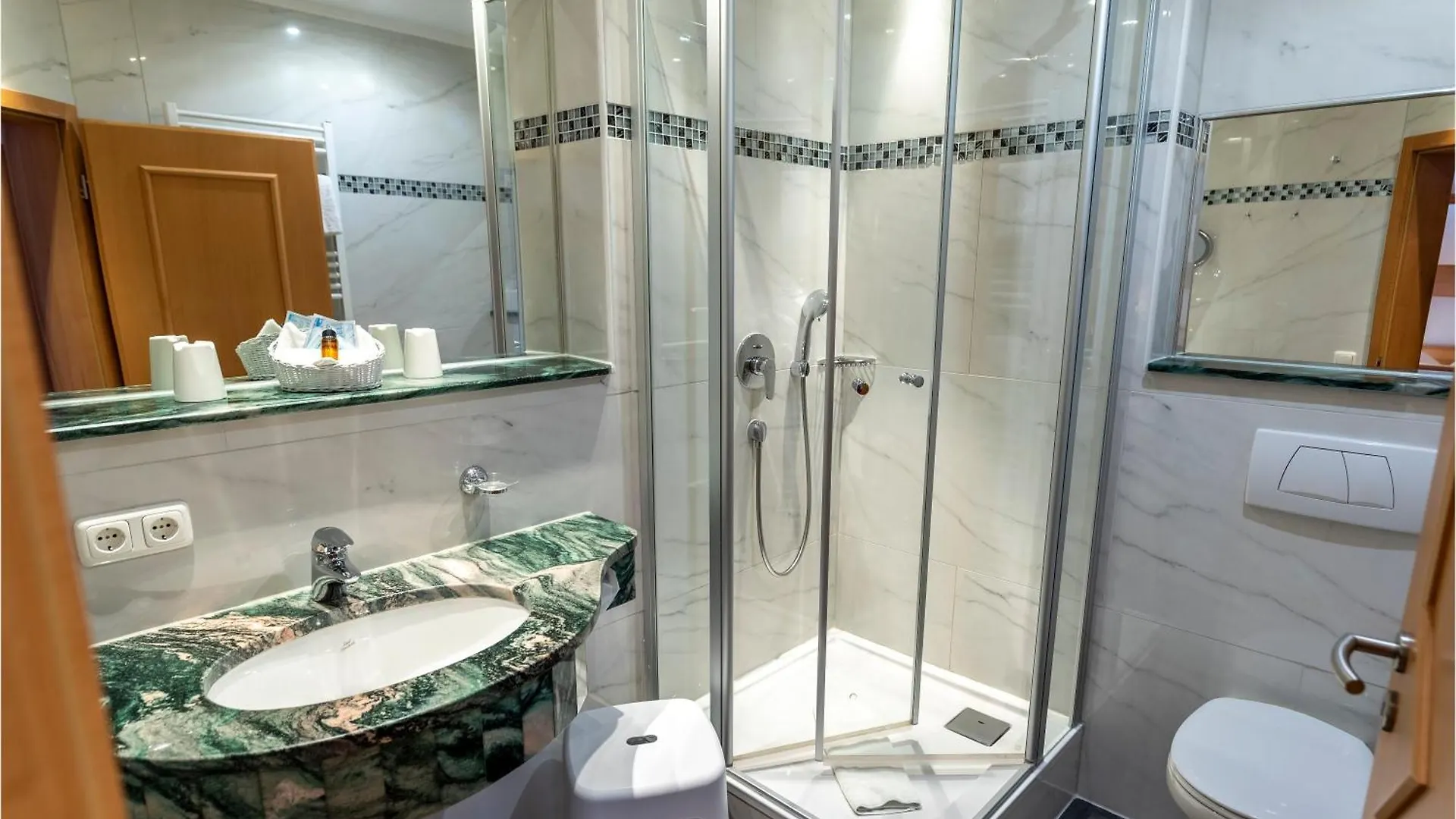 Arnika Garni Hotel Oberammergau